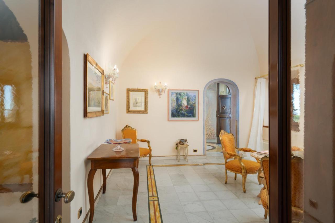 Relais Villa Bianca Gambassi Terme Exteriör bild