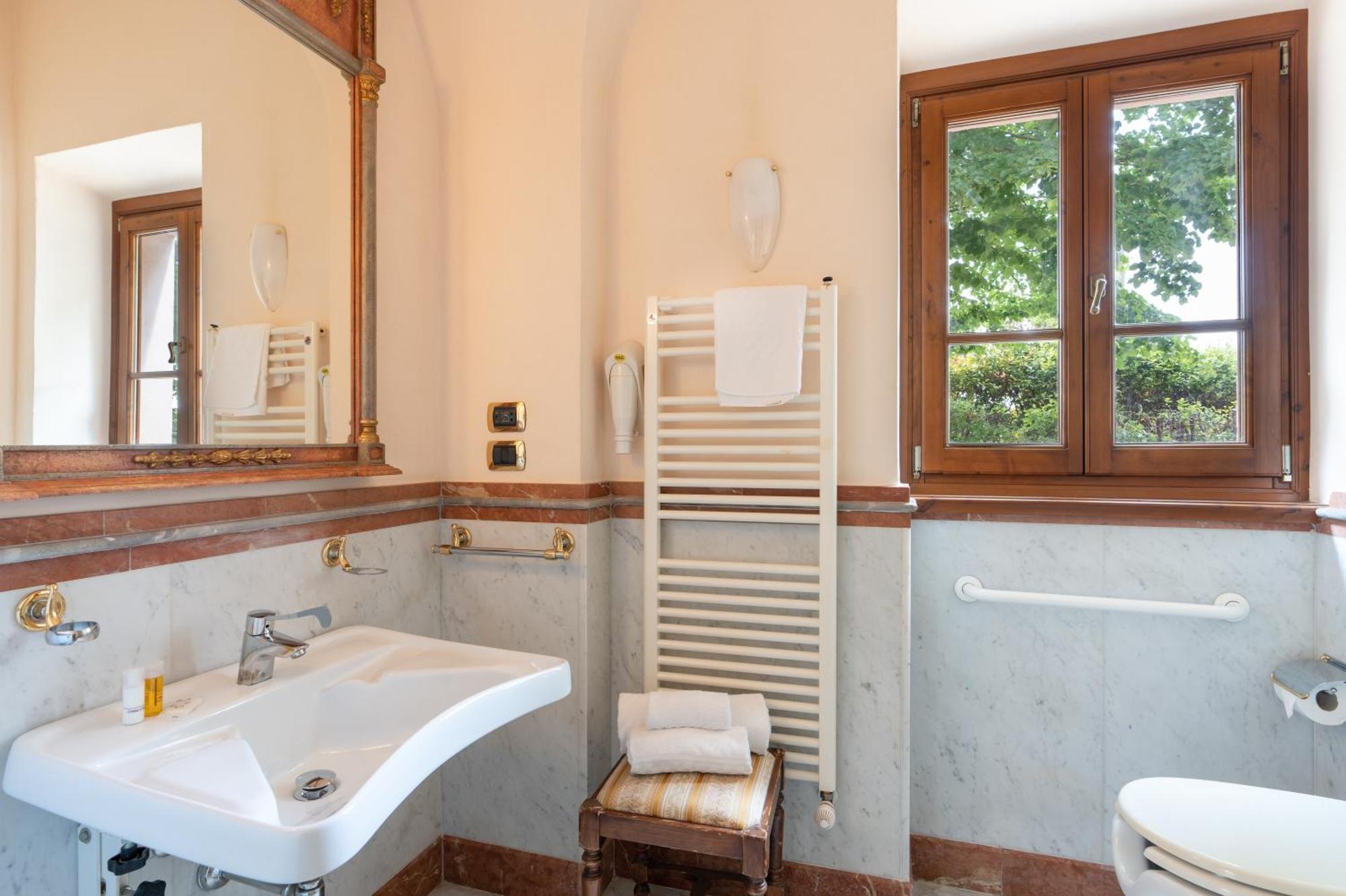 Relais Villa Bianca Gambassi Terme Rum bild